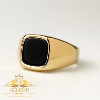 قیمت انگشتر طلا مردانه با سنگ اونیکس کم اجرت